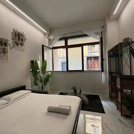 Apartment 0m Plant *