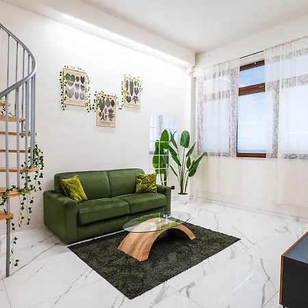 0m Plant Apartman